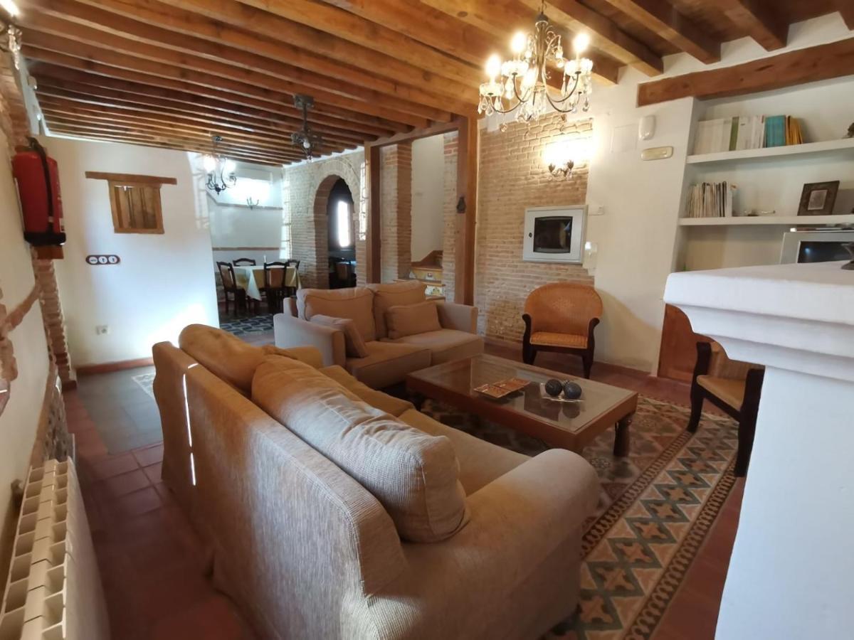 La Aldaba Del Siglo XX Villa Alcanizo Exteriör bild
